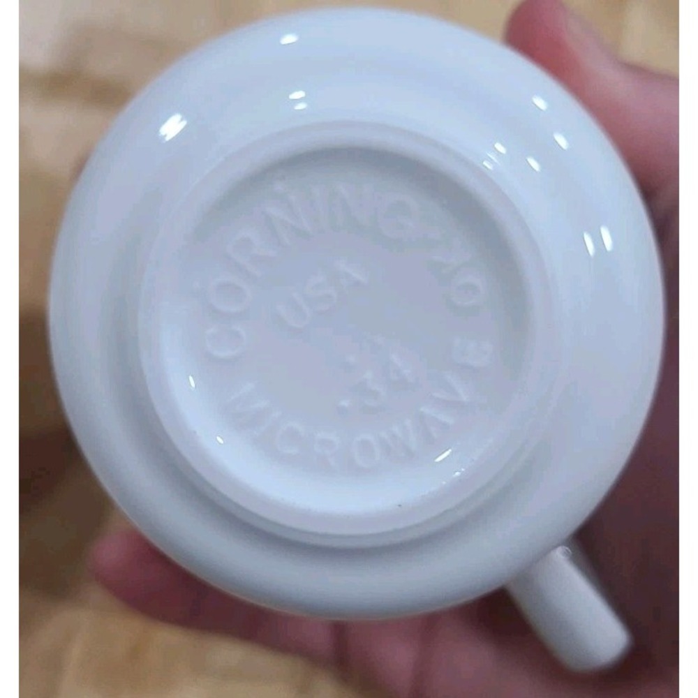 Vintage Corning Ware Fruit Basket Tea Cup Mug USA Set of 4 Cottagecore - Picture 3 of 3